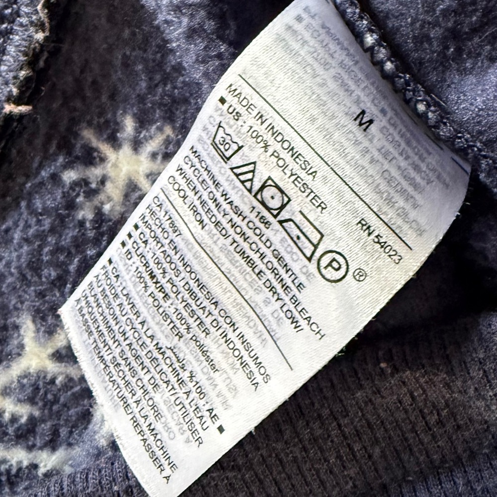 Old Navy Pajama Set in Navy with Snowflakes Size Medium - Picture 11 of 11